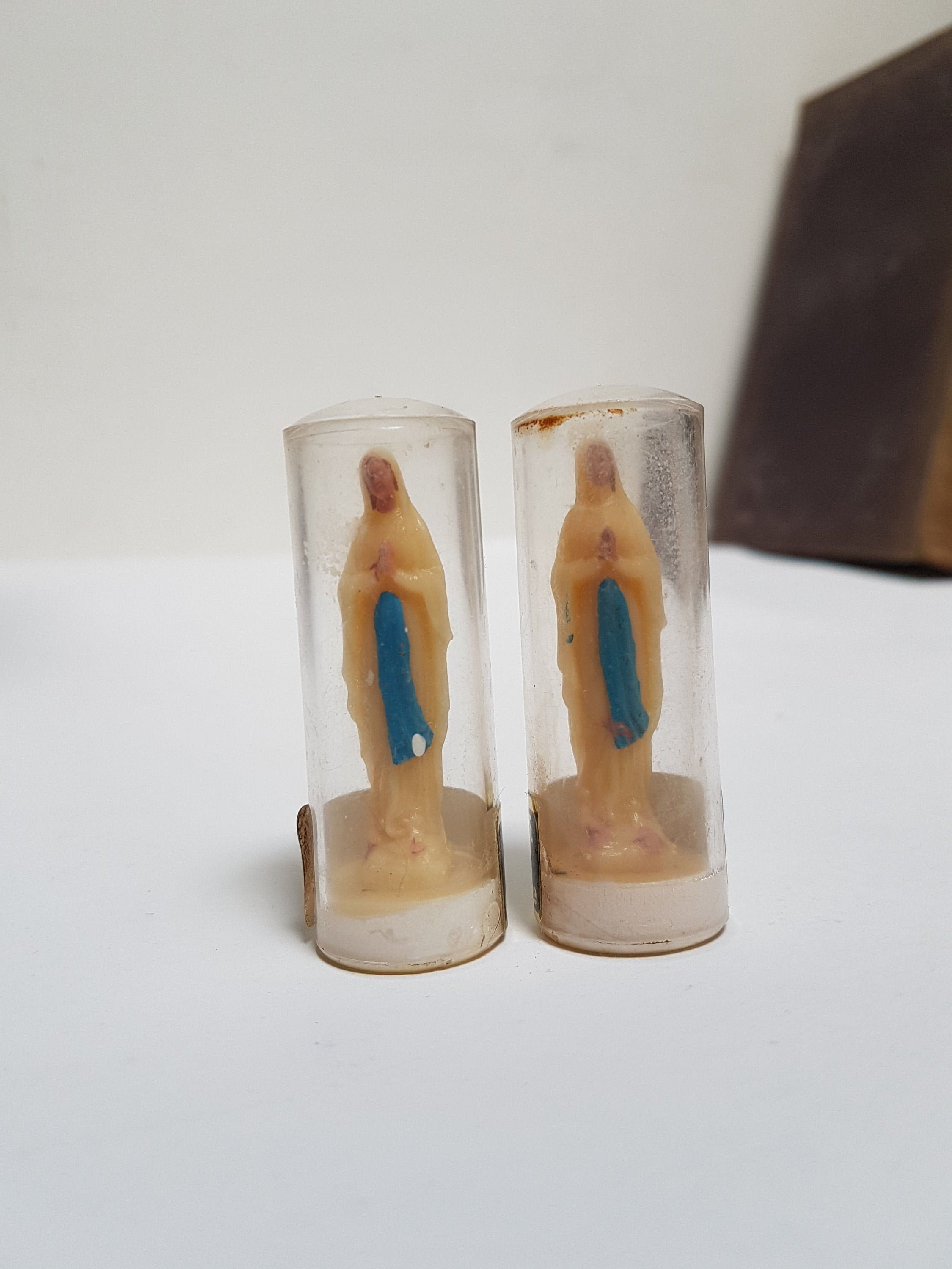 Paire de Français Miniatures Vintage Madonna Notre Dame Lourdes Échantillons d'eau Bénite | Vide