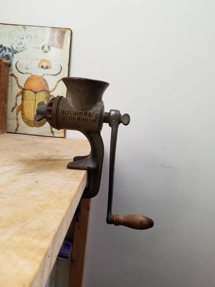 Vintage Bolinder's Meat Grinder Ideal No 1. Fixation de La Table Broyeur Viande en Métal Stockholm.