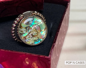 Gold Seashell Phone Ring Holder – 360 Rotating, Iridescent Blue-Green Shell, Gold Beaded Design
