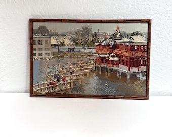 Vintage ingelijste naaldpunt Huxinting theehuis Jiuqu-brug