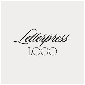 Efeito de impressão tipográfica | Complemento de design | Logotipo em relevo | Logotipo em relevo | Efeitos de impressão de logotipo | Mockup de impressão tipográfica realista