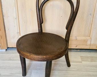 Unique Thonet 14 baby chair