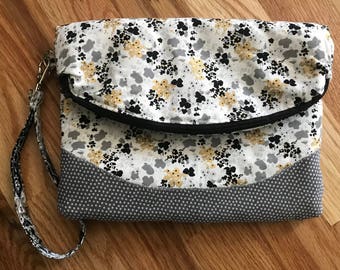 Fold-over Fabric Wristlet