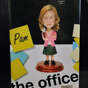 The Office - Pam Beesly - Bobblehead - NBC Experience Limited Edition 2010