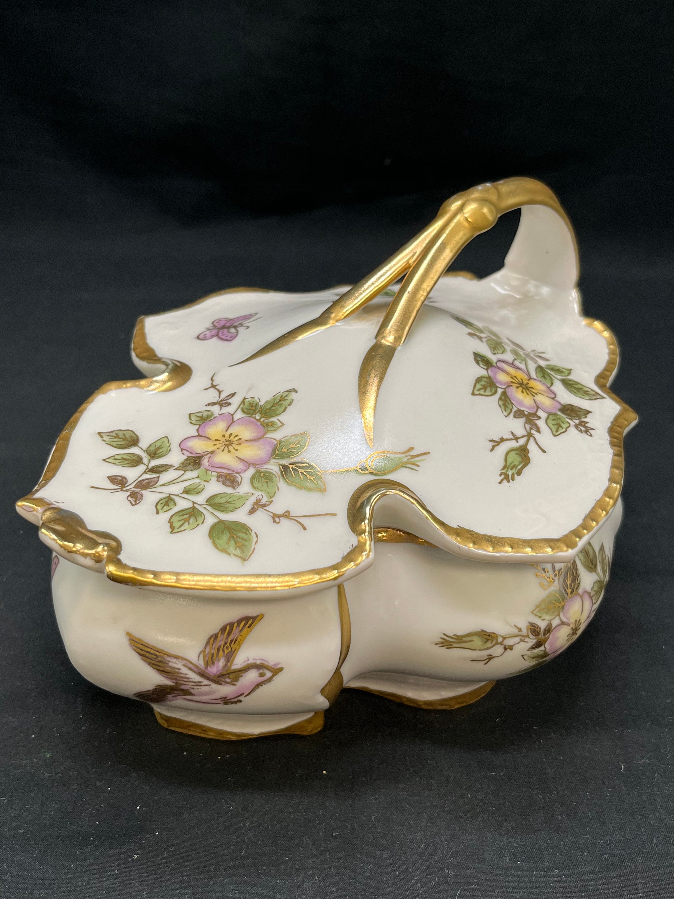 Vintage ARDALT Japan Hand Painted Covered Dish Leaf Shape 7045 Lenwile