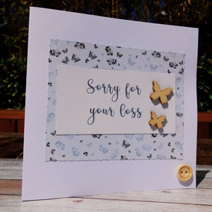 Désolé pour votre carte de perte avec des papillons / carte de condoléances simple / avec carte de sympathie la plus profonde
