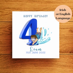 Biglietto di auguri di compleanno per bambino che nuota 4 anni personalizzato, biglietto di auguri di compleanno per quattro anni per figlio, nipote, pronipote in lingua inglese o irlandese
