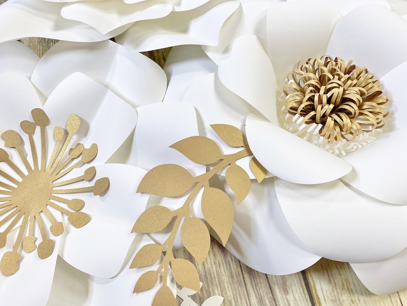 White Paper Flowers Wall Decor With Gold 5pcs Nursery Name Etsy