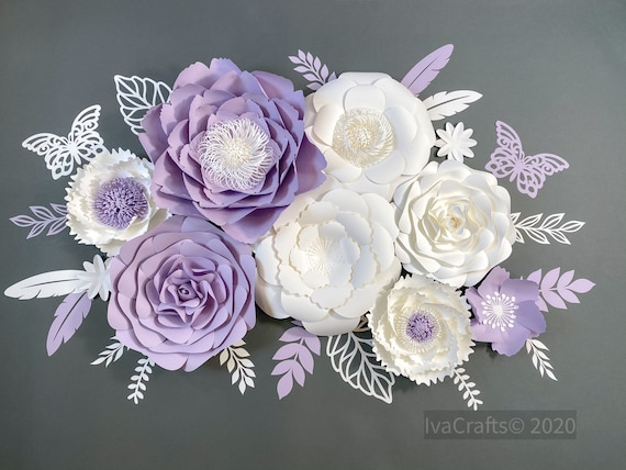 Arreglo de flores de papel en violeta claro y blanco - Etsy España Arreglo de flores de papel en violeta claro y blanco - Etsy España