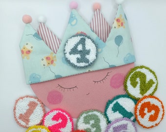 Birthday crown, fabric crown for children's birthday with interchangeable numbers in fluffy punch needle technique, party crown