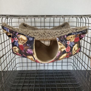 Skull Rat Hammock: Sherpa Fleece Small Animal Lounging Cave