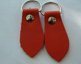 anneaux étrier passage 1.5 cm et cuir rouge pour maroquinerie ou porte clef