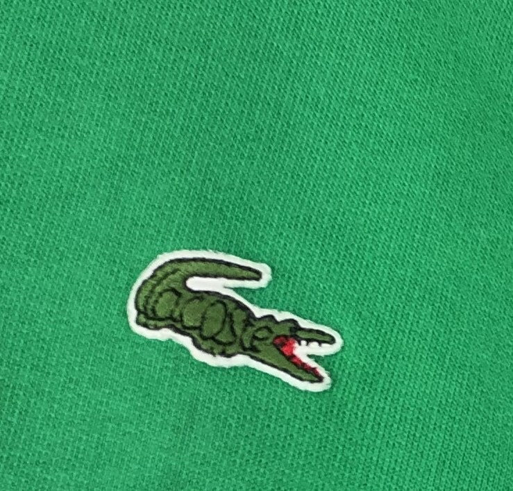 Pull lacoste logo sale