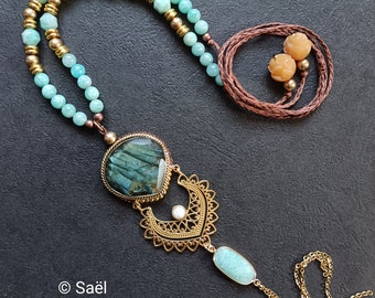 Collier en labradorite et pierres fines.