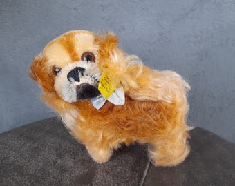 pekingese stuffed toy dog