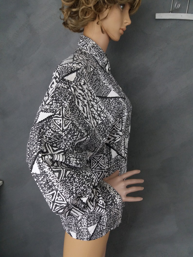 Speed Vintage Cotton Shirt Black White Oversize Bat Sleeve Printed Women/'s Blouse size around Large