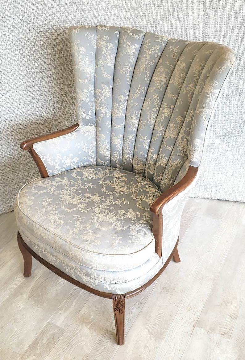 CUSTOMIZE Antique scalloped chair for Reupholstery channel Etsy