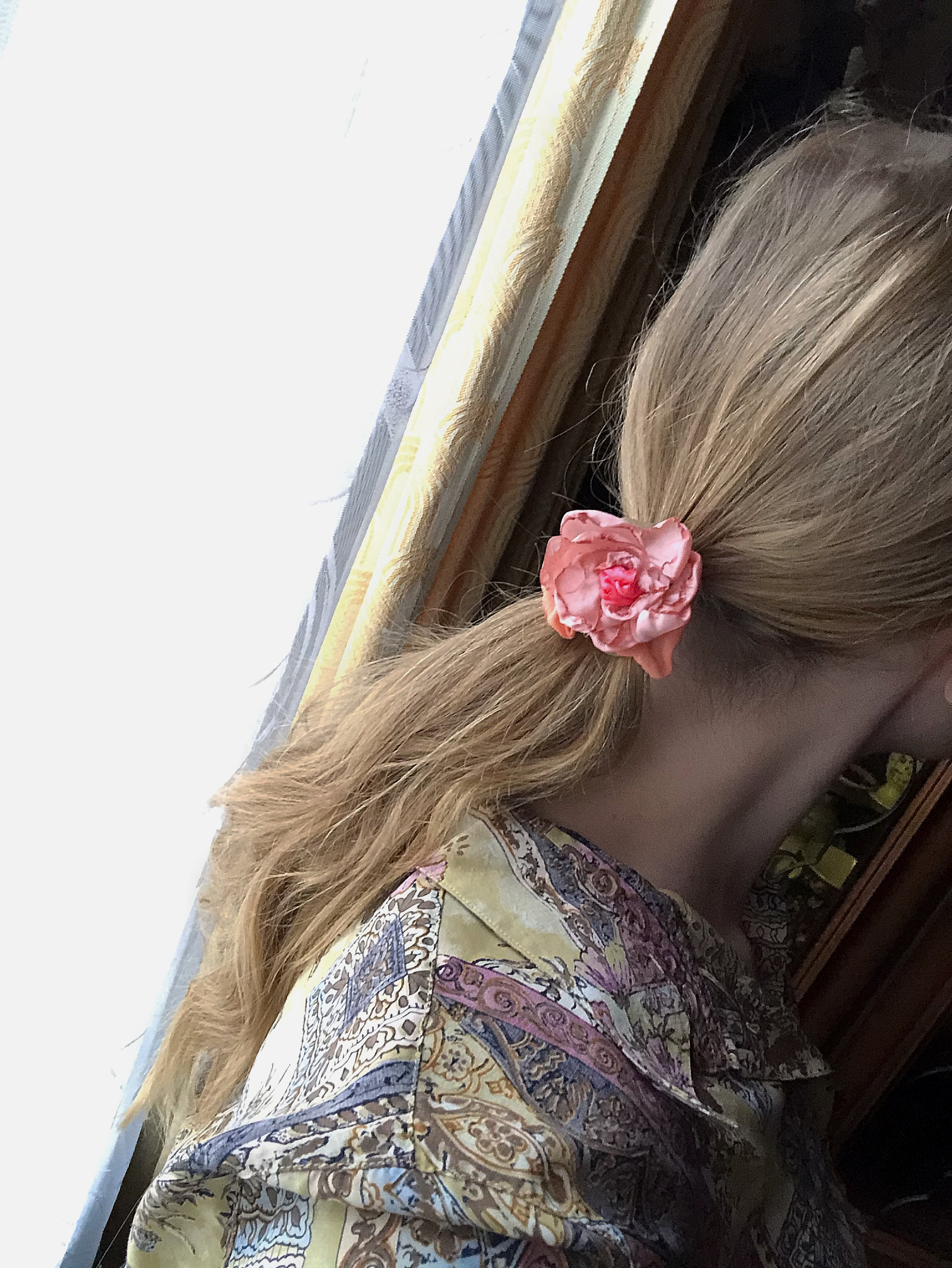Orange Flower Hair Tie: Handmade Elastic Ponytail Holder  display picture 3