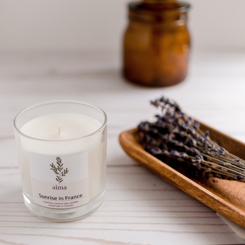 SUNRISE IN FRANCE ; lavender ; hand-poured luxury coconut wax candle container candle,all natural candle.