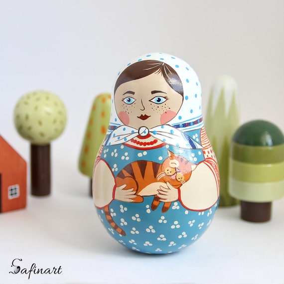 vanka vstanka doll