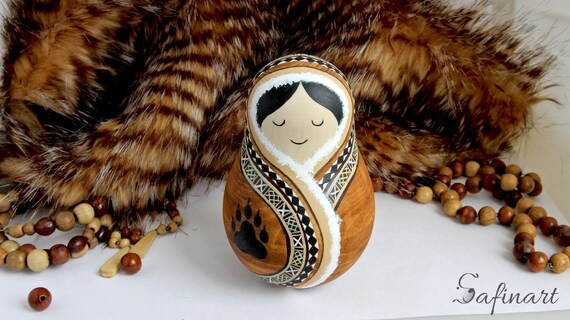 Hazelnut Nuts Matryoshka Russian Nesting Dolls Matrioska Babushka Babuska 5 Pcs