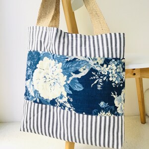 Large fabric tote, market bag, shoulder bag with double handles, Washable shopping bag, Beach bag, Boho retro vintage bag striped