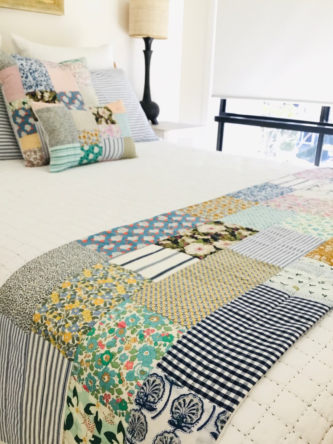 Navy Blue Coastal Bed Runner For Cal. King Size, Vintage Ocean Beach Shell Starfish Bedspread Protector Slipcover Bed Scarf For Foot Runners & Scarves