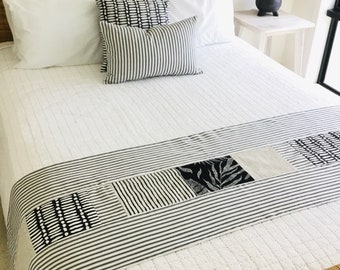 Bed scarf king size, queen size bed runner, boho resort bed linen, black and white ticking striped patchwork runner for bed, farmhouse bed
