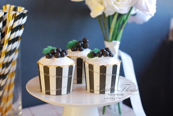 Fake food,Fake Cupcake Realistic Cupcake Forever cupcakes Faux CupcakeDisplay Dessert Display Cupcake Gifts Under 10,gift for her
