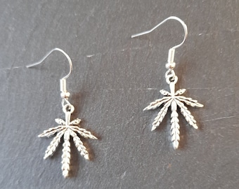 Pendientes de hoja de cáñamo bañados en plata Regalo para fumadores de Herbal Life