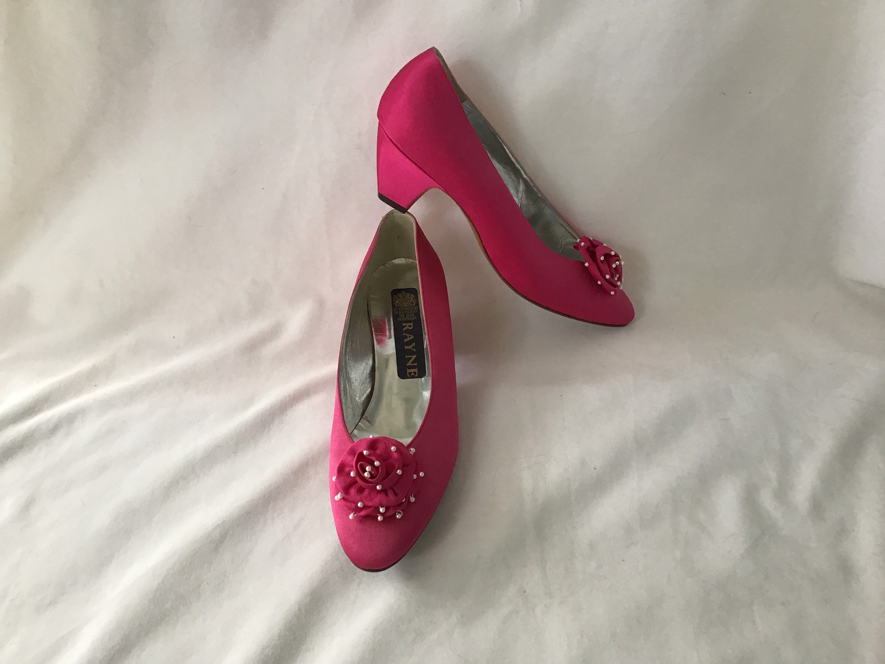 pink pumps canada