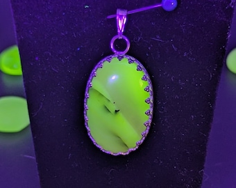 Handmade Uranium Glass Pendant: 925 Sterling Silver, UV Reactive