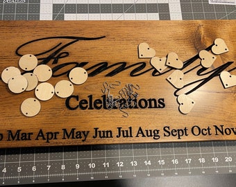 Extra Circles and Hearts for your Family Celebration sign