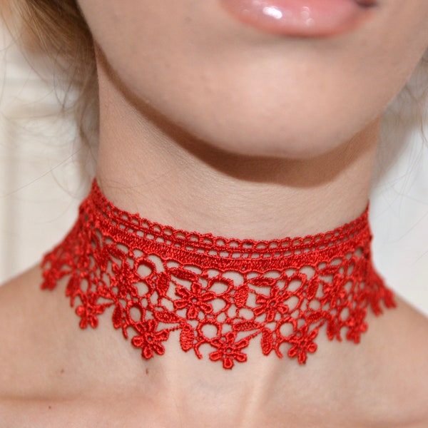 Floral red lace choker. Fashion necklace. One size adjustable collar. Romantic simple choker. Gift for women girls. Y2K trend choker