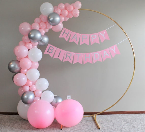 Decoraciones de feliz cumpleaños para niñas y mujeres, 88 rosas, plata y  arco de globo blanco, banner de feliz cumpleaños, herramientas de bricolaje  para guirnalda de globos -  España