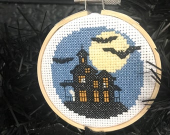 Haunted House 3in Cross Stitch