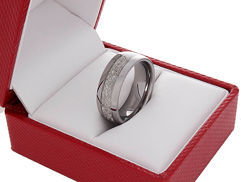 Tungsten Wedding Ring Meteorite Band Silver Color 8MM Men Women Wedding Band Anniversary Engagement Promise Ring Comfort Fit New Design Ring