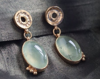 Prehnite Crystal Dangling Earrings, 14K Gold Plated Dangling Gemstone Earrings, Natural Stone Dangle Earrings, Gift for Her, Vintage Feeling