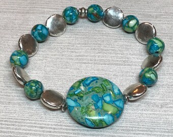 Green Stone Bracelet, green stretch bracelet, yoga jewelry, stacking bracelet, green bead bracelet, stone bead bracelet, boho bracelet