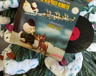 Classic Christmas Tree Ornament Mini Record Album Rudolph the Red Nose Reindeer