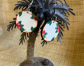 Beautiful Franciscan Pottery Dinnerware Apple Plate Earrings