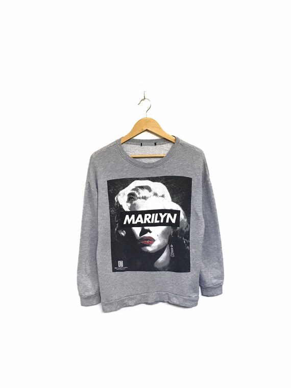 トップス 90s- marilyn monroe pullover sweat print Rare! Marilyn Monroe Big Logo Overprint Crewneck Sweatshirt
