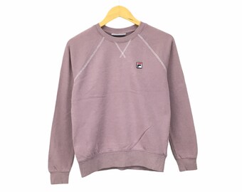 ¡Excepcional! Sudadera Fila con cuello redondo, logo pequeño bordado, estilo vintage de los 90, estilo urbano, talla extra pequeña.