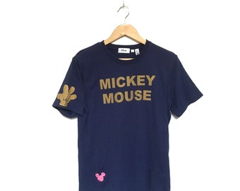 Rare! Mickey Mouse Disney Cartoon Big Logo Spellout Vintage Tee T Shirt Disney Store Minnie Mouse Mickey Family / Size Large