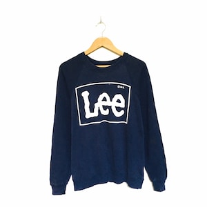Rare! 90s Lee Big Logo Embroidery Spellout Vintage Crewneck Sweatshirt Jumper Pullover Lee Brand Made In USA / Size Large