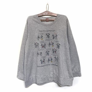 Rare! Disney Mickey Mouse Minnie Mouse Sweetheart Love Big Logo Embroidery Crewneck Sweatshirt Pullover Spellout / Size X Large