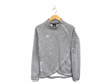 Raro! Felpa girocollo Umbro con piccolo logo ricamato, stile vintage, sportiva e streetwear / Taglia L