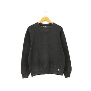 Rare! Russell Athletic Plain Vintage 90s Crewneck Sweatshirt Jumper Pullover Style Fashion Made In USA Designer / Size Medium