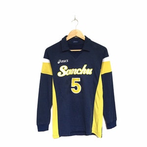 Rare! Asics Sport Sanchni 5 Made In Japan Big Logo Spellout Vintage Crewneck Sweatshirt Jumper Pullover Sweater Sportswear / Size Medium