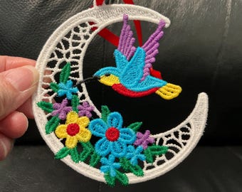 Humming Bird Window Ornament, Machine Embroidered Free Standing Lace